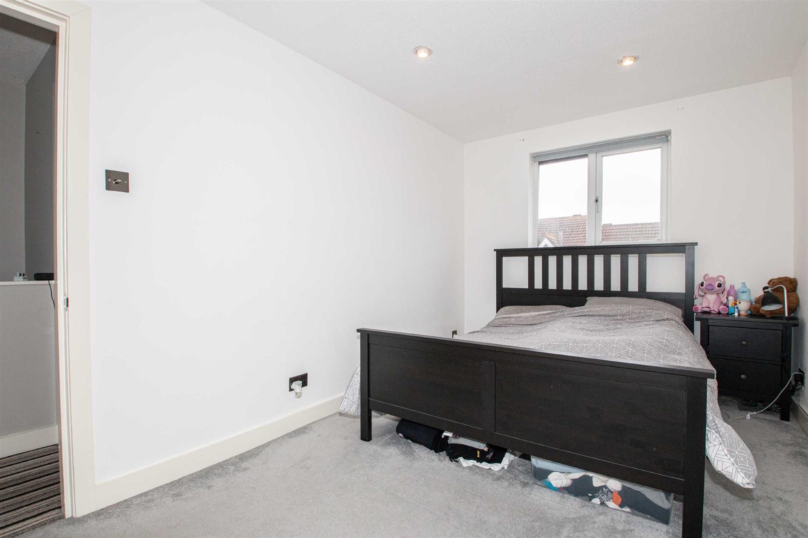 Aintree Close, Bletchley, Milton Keynes